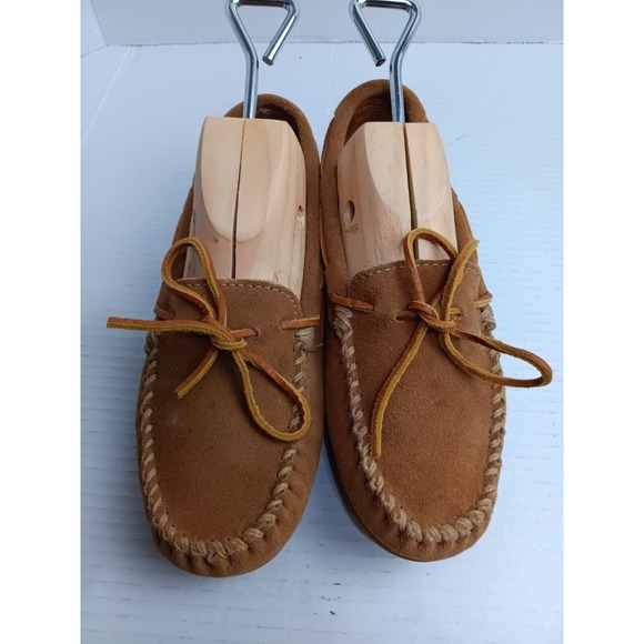 Minnetonka Moccasins 917T Taupe Leather Suede Round Toe Slip On Shoes Size 8 main image 4